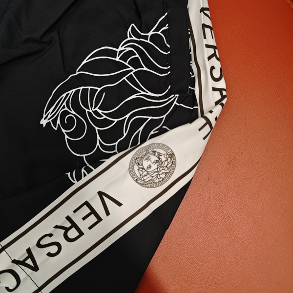 ブランドハーフパンツ着用イメージ